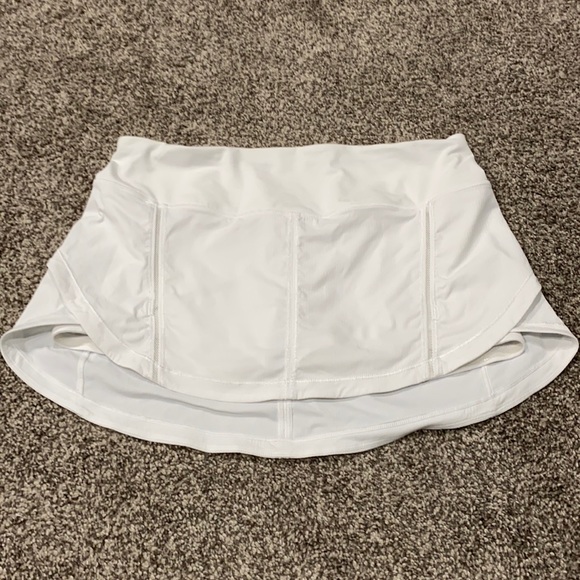lululemon athletica Dresses & Skirts - Lululemon Tennis Skirt
